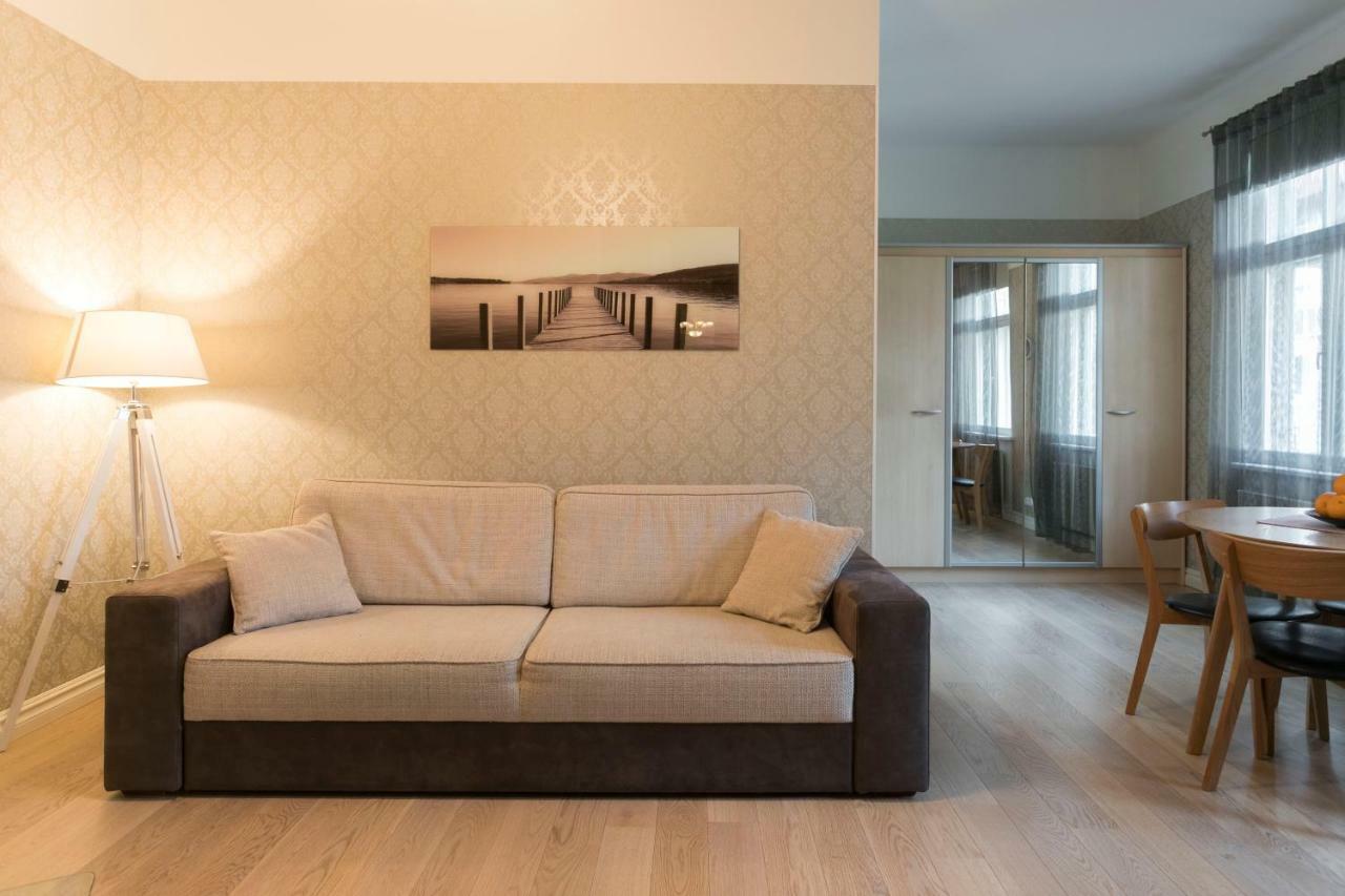 Allika Apartments Tallinn Buitenkant foto